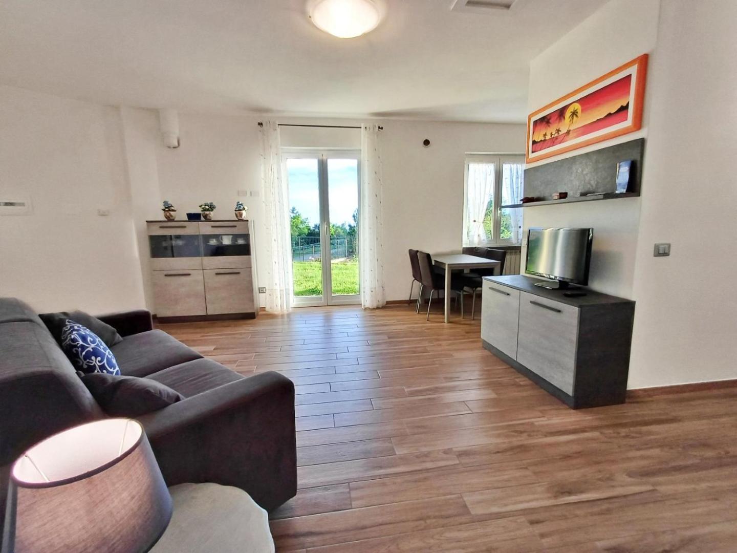 Joivy Villa Guanna - Charming Flat With Garden Bracco Exterior foto